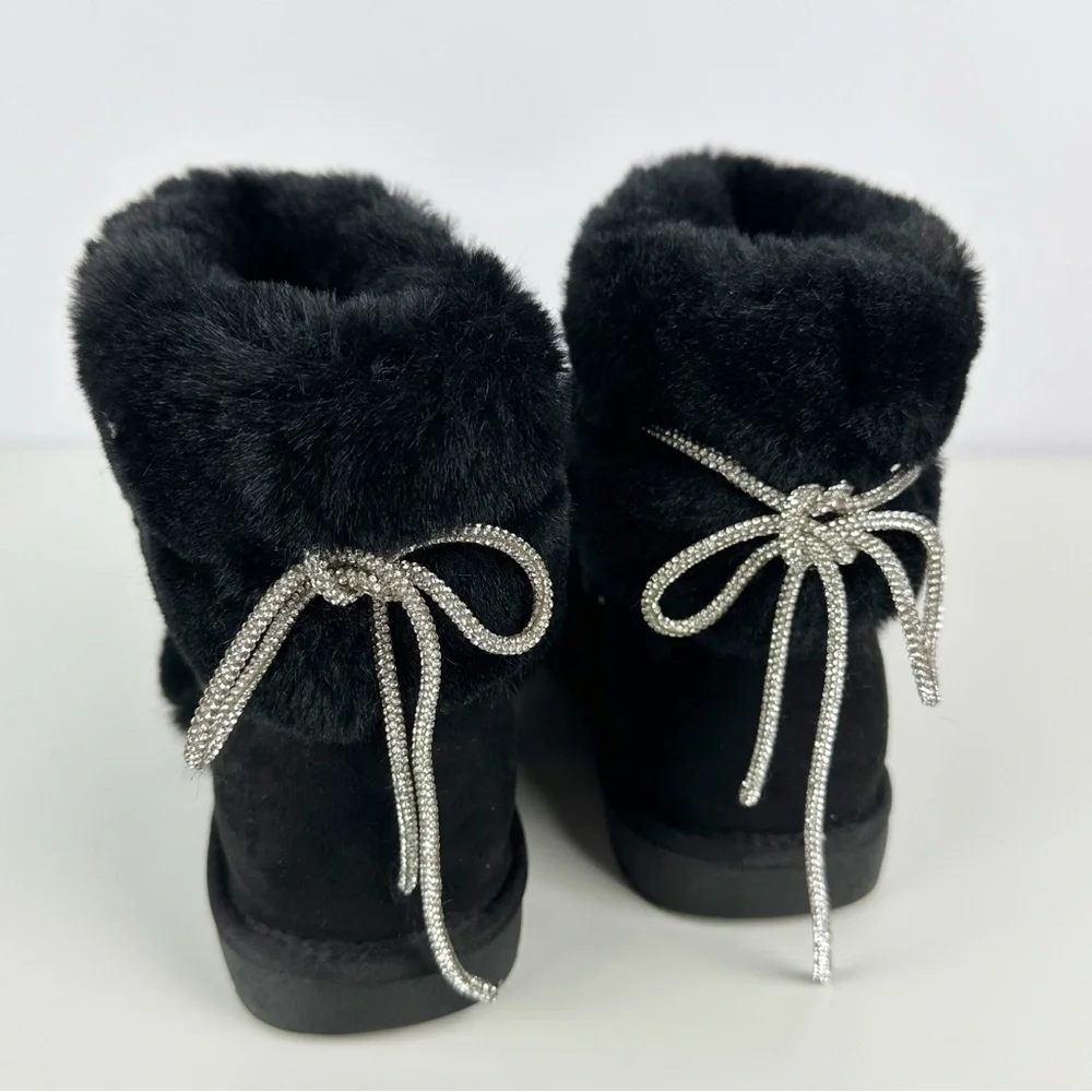 AZALEA WANG Retrograde Alina Black Faux Fur Moon Boots Rhinestone Laces NEW